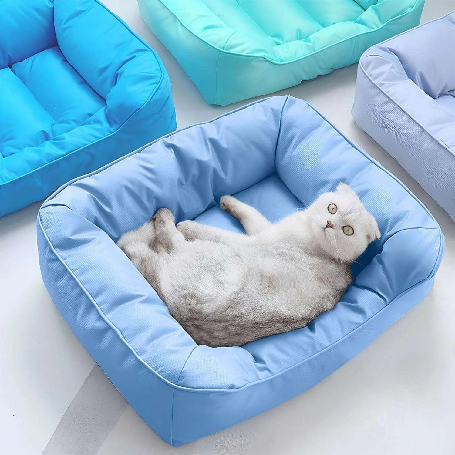 ChillNest | Waterproof Pet Bed voor Koelte en Ondersteuning