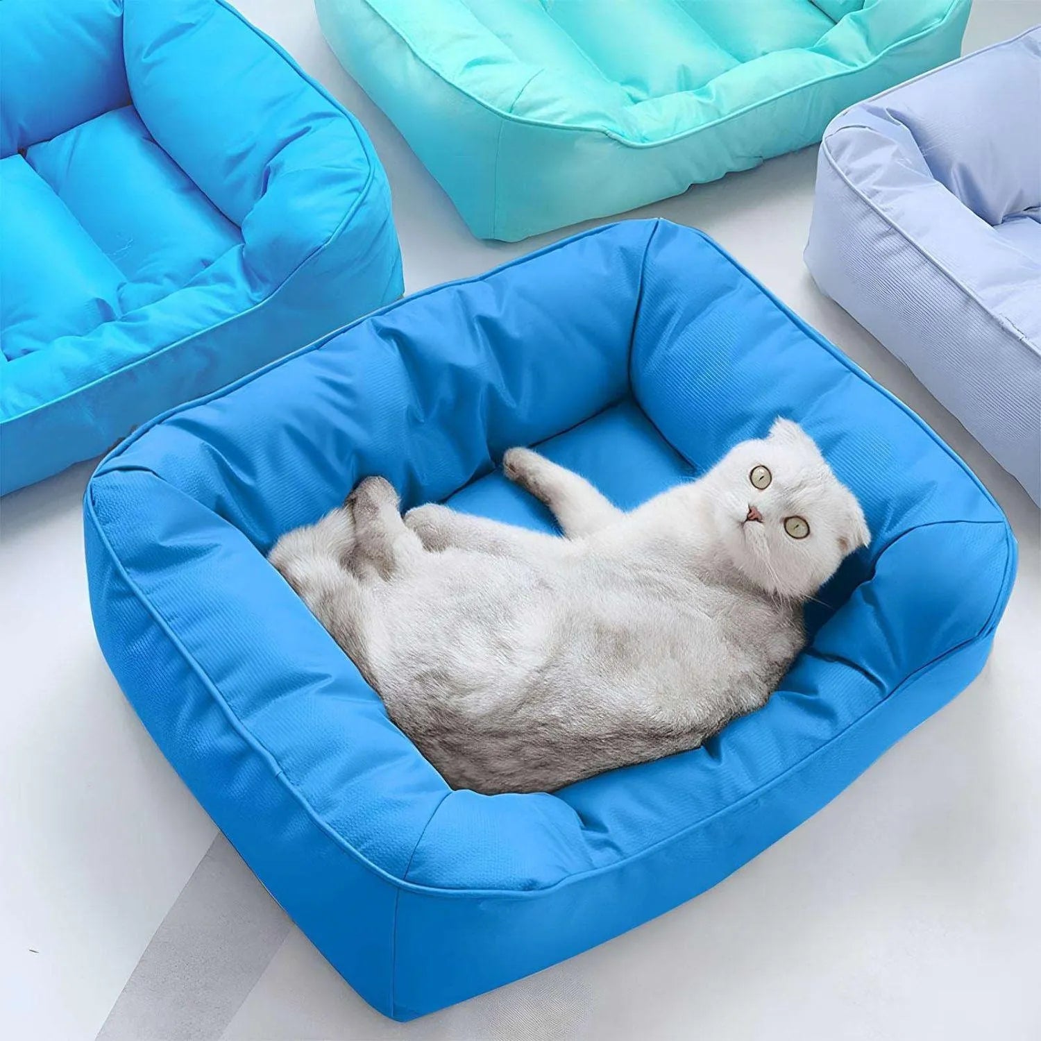 ChillNest | Waterproof Pet Bed voor Koelte en Ondersteuning