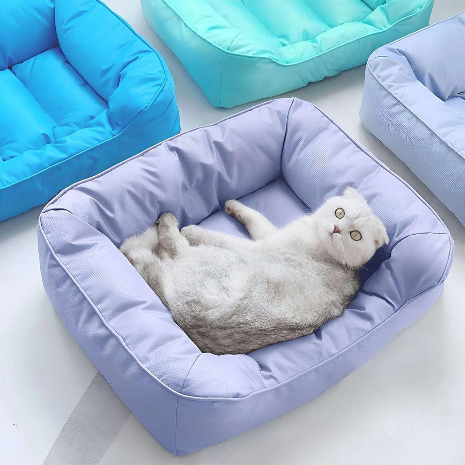 ChillNest | Waterproof Pet Bed voor Koelte en Ondersteuning