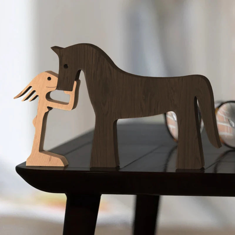 Houten beeldje CarveBuddy | Handgesneden dierenbeeld decoratie