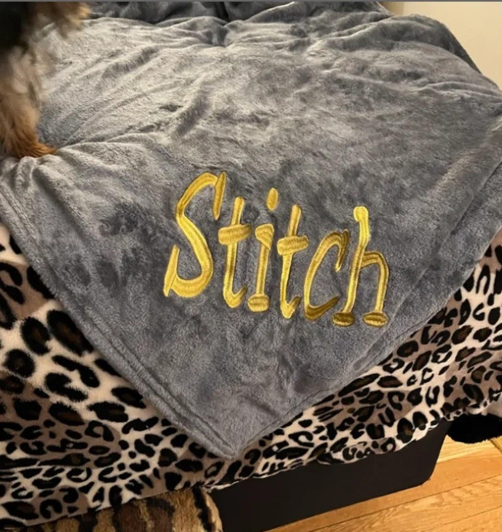 Pawsome Persoonlijke Deken | Gepersonaliseerde Hondennaam Dekken voor Comfort