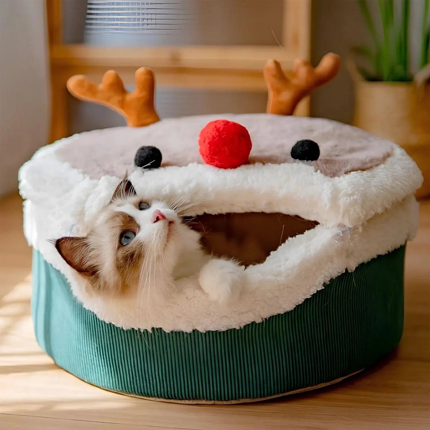 WinterWhisker Nest | Gezellige Kerstgrot voor Katten