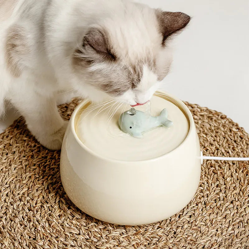Felina | Stijlvolle katten fontein met stromend water voor dagelijkse hydratatie