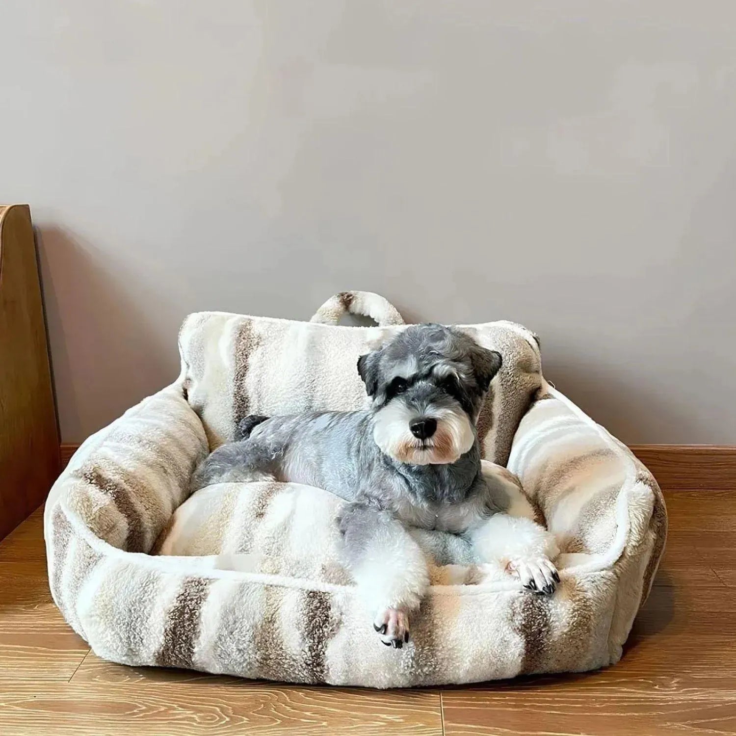 Zebra Comfort Lounge | Luxe Lamwol Dierenbank voor Honden en Katten