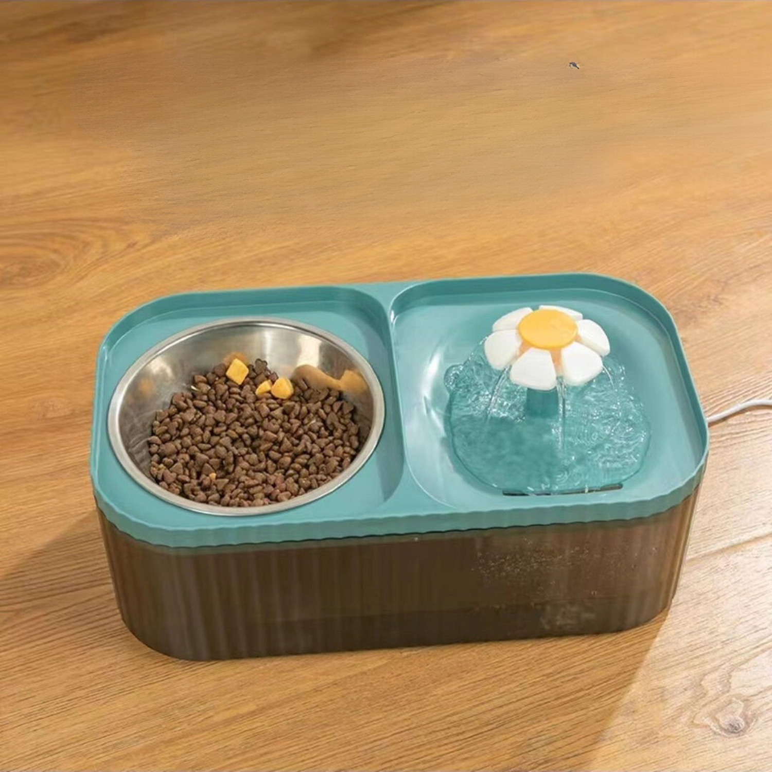 Drinkbak en voerbak met stromend water voor katten en kleine honden
