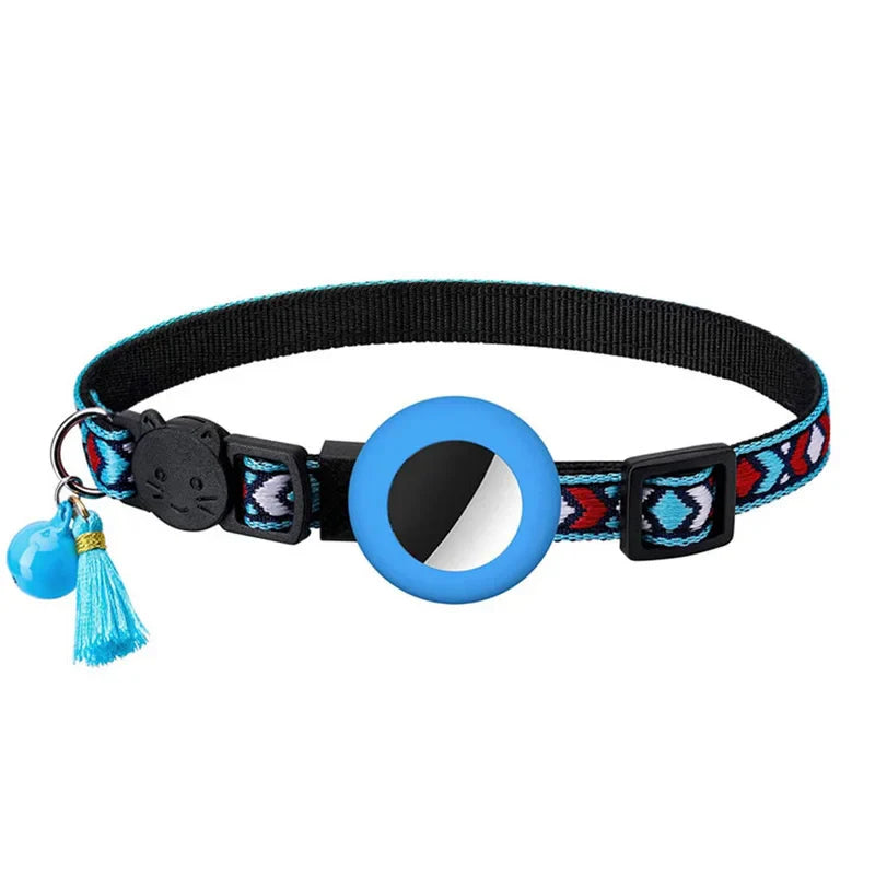 Reflecterende kattenhalsband met geïntegreerde AirTag houder voor veilige buitenavonturen