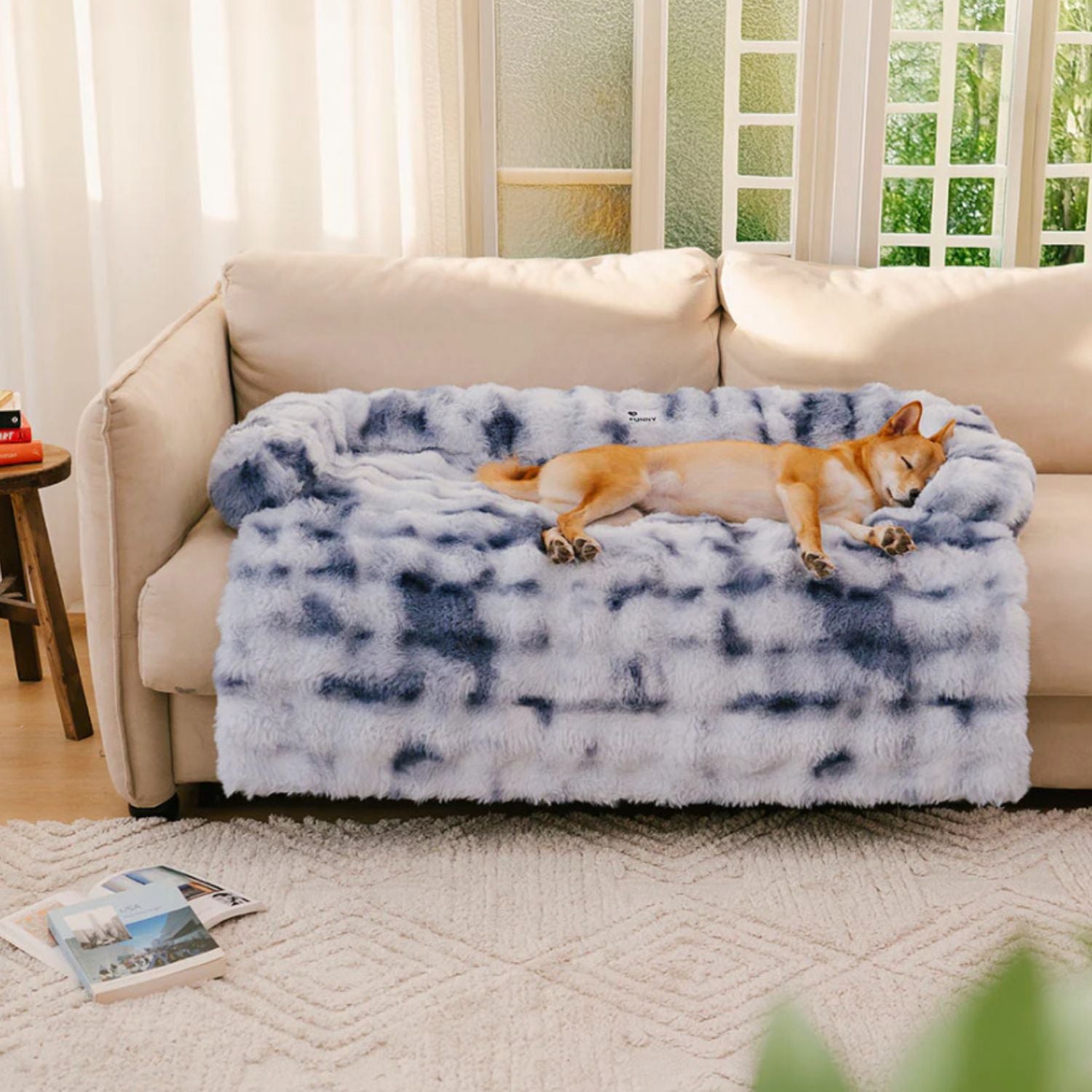 Comfortabel pluche bankbed voor honden en katten in huis