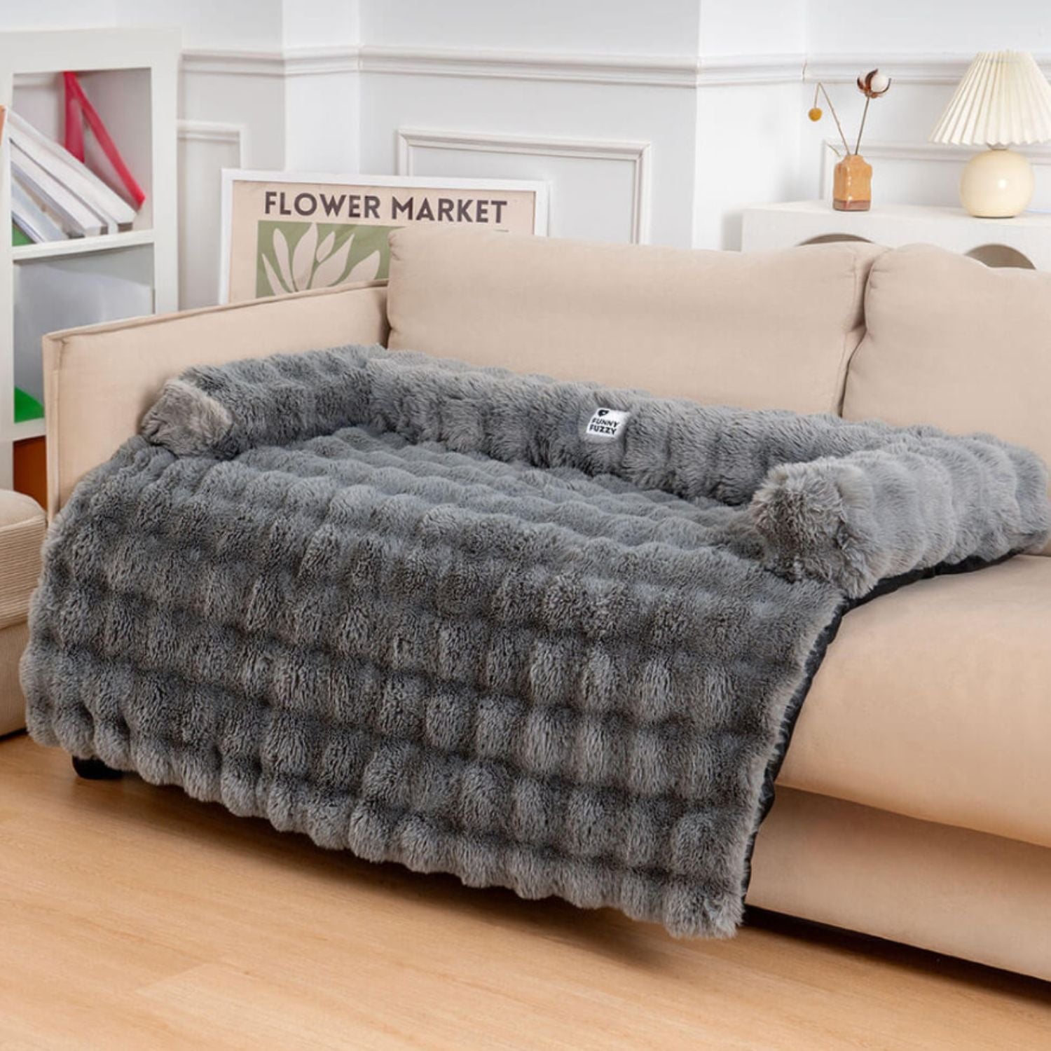 Comfortabel pluche bankbed voor honden en katten in huis