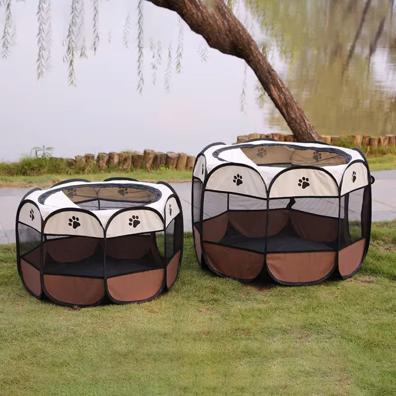 Draagbare dome voor katten, ideaal voor ontspanning en vrije tijd.