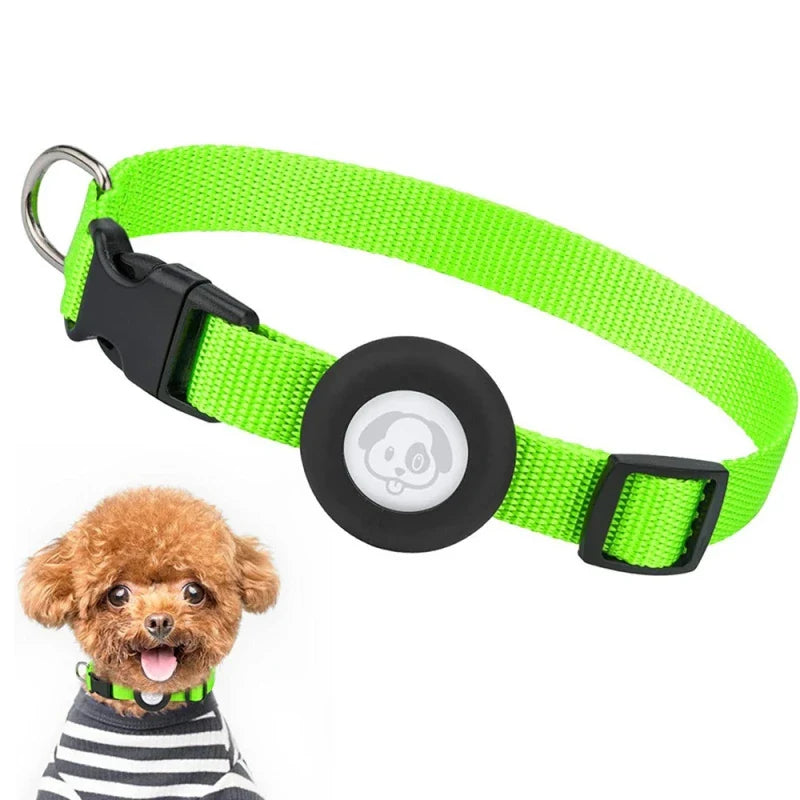 Verstelbare nylon hondenhalsband met AirTag houder voor locatie tracking
